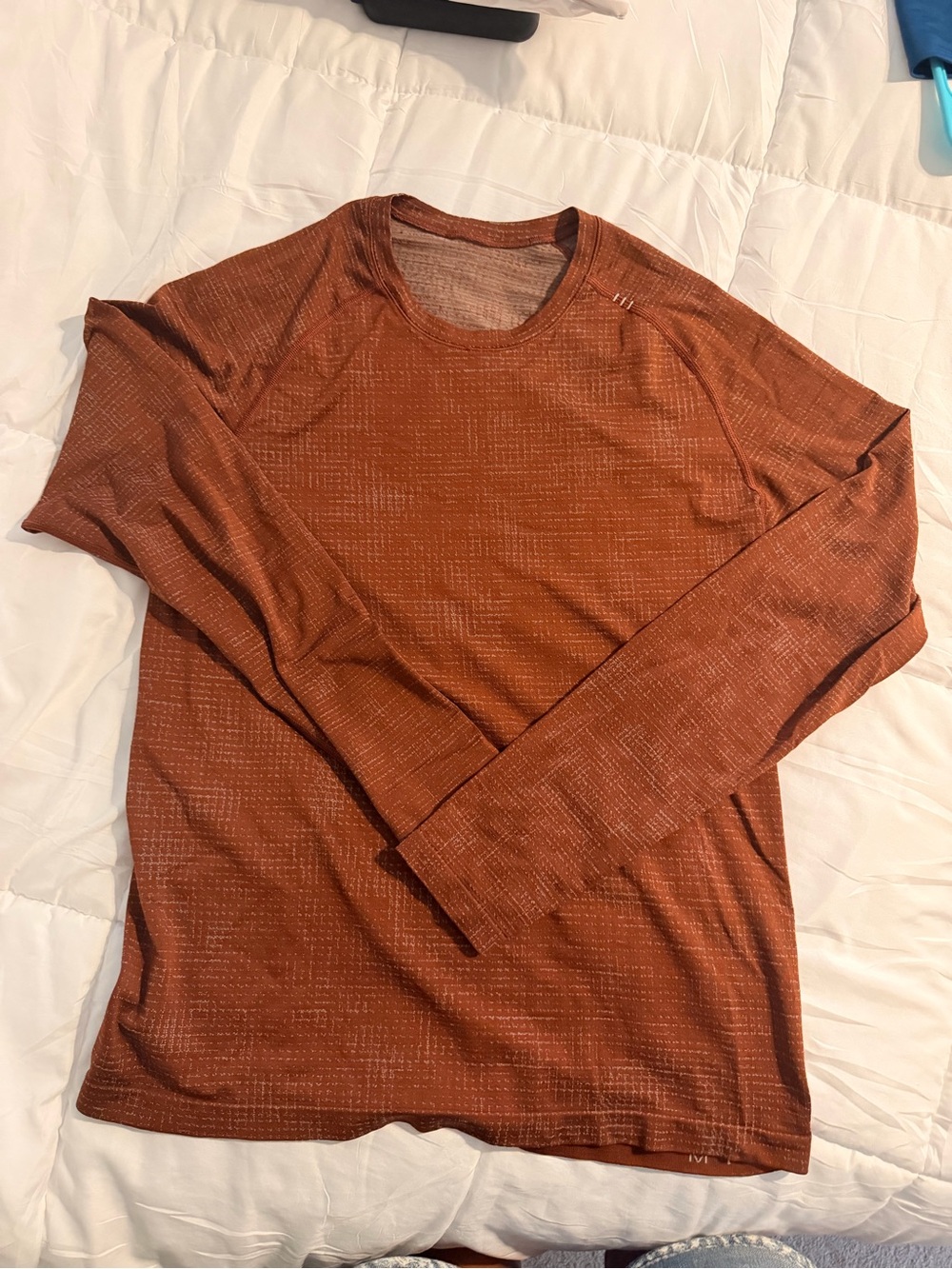 lululemon athletica Men's Long metal vent tech Shirt - Rust Brown